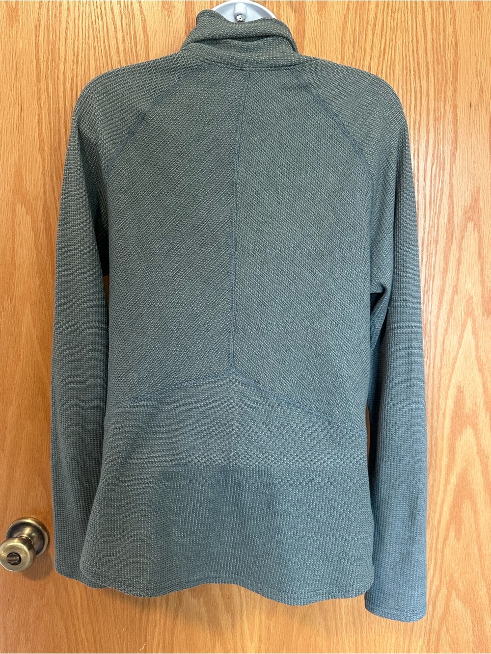Kuhl Petra Waffle Knit Turtleneck Long Sleeve Grey/Green Top Size Large - Picture 2 of 6